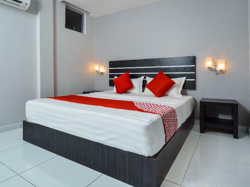 Hotel Zamburger Tengkera Melaka Buitenkant foto